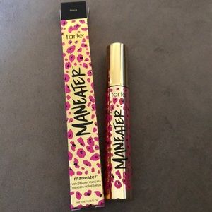 tarte Makeup - NWT Tarte Maneater Voluptuous Mascara tarte Makeup - NWT Tarte Maneater Voluptuous Mascara